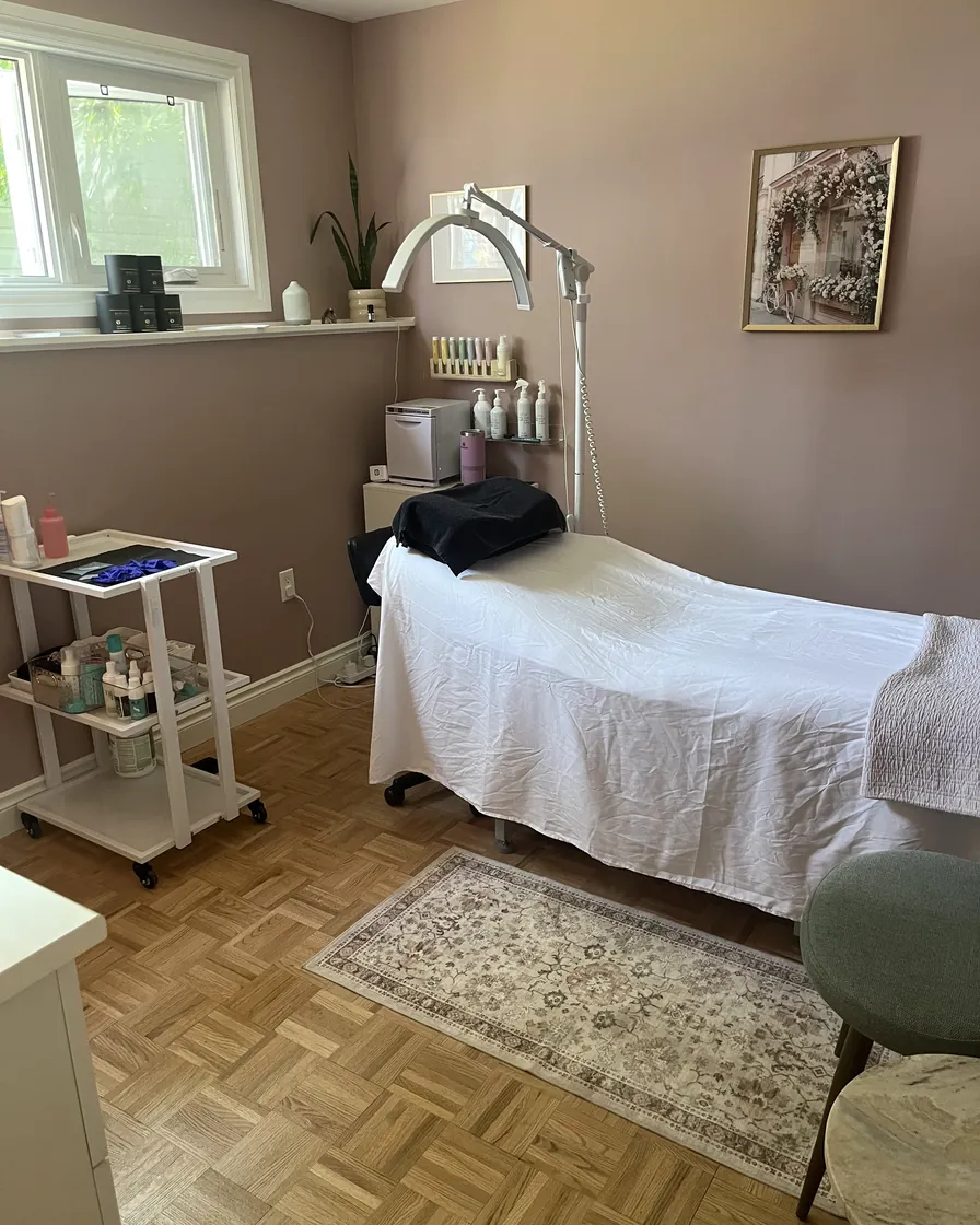 Lash lift treatment room at The Lash Lift Studio YYC in Calgary SE